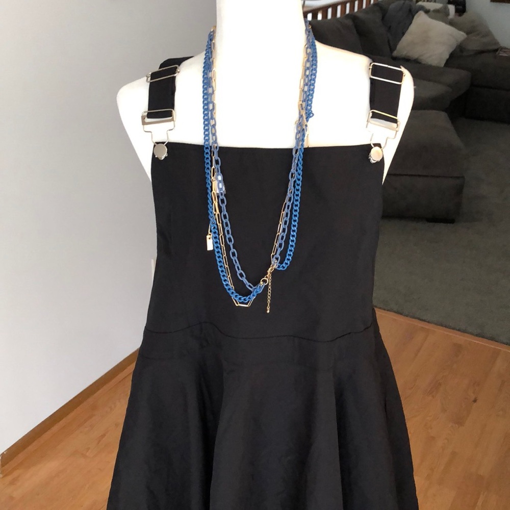 🛍 Shein Curve Bib Dress - asymmetrical